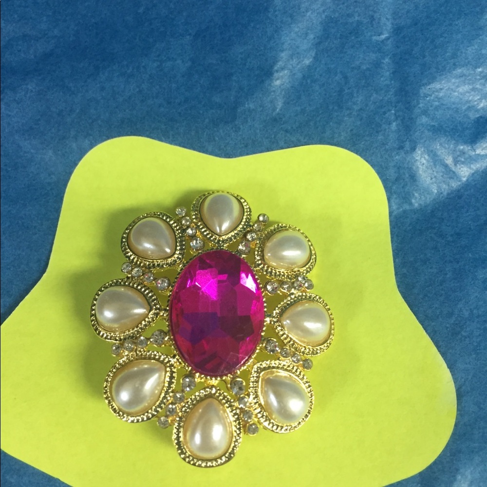 18mm Gold and pearls flower Snap Button